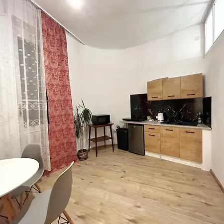 Lägenhet Cozy In Cracow